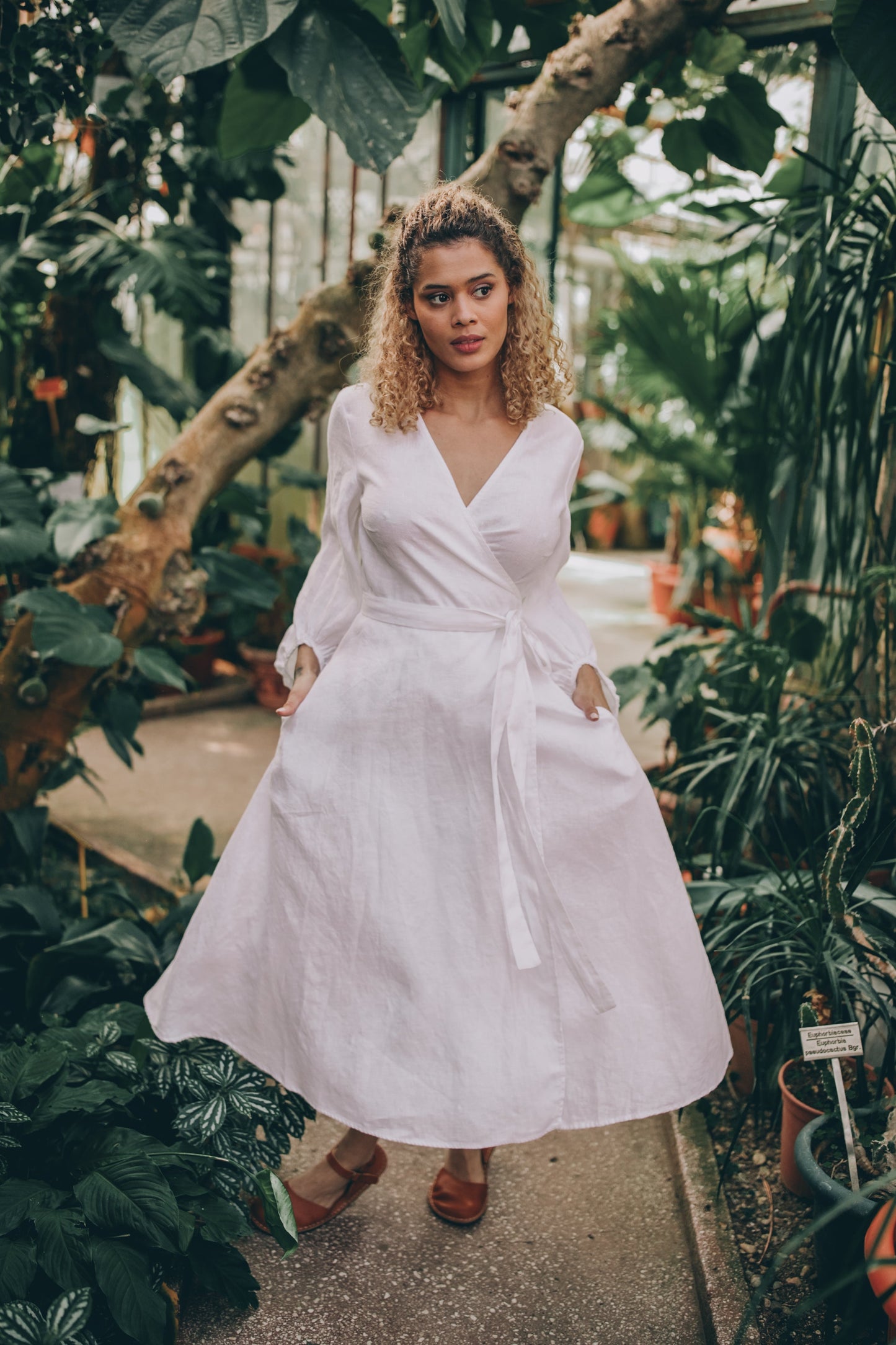 Linen wrap dress with puff sleeves, Visibleartshop