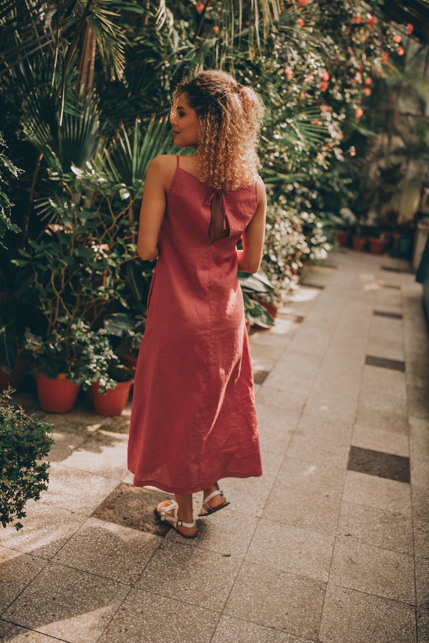 Sleeveless linen midi dress with boat neckline and tie-knot back, Visibleartshop