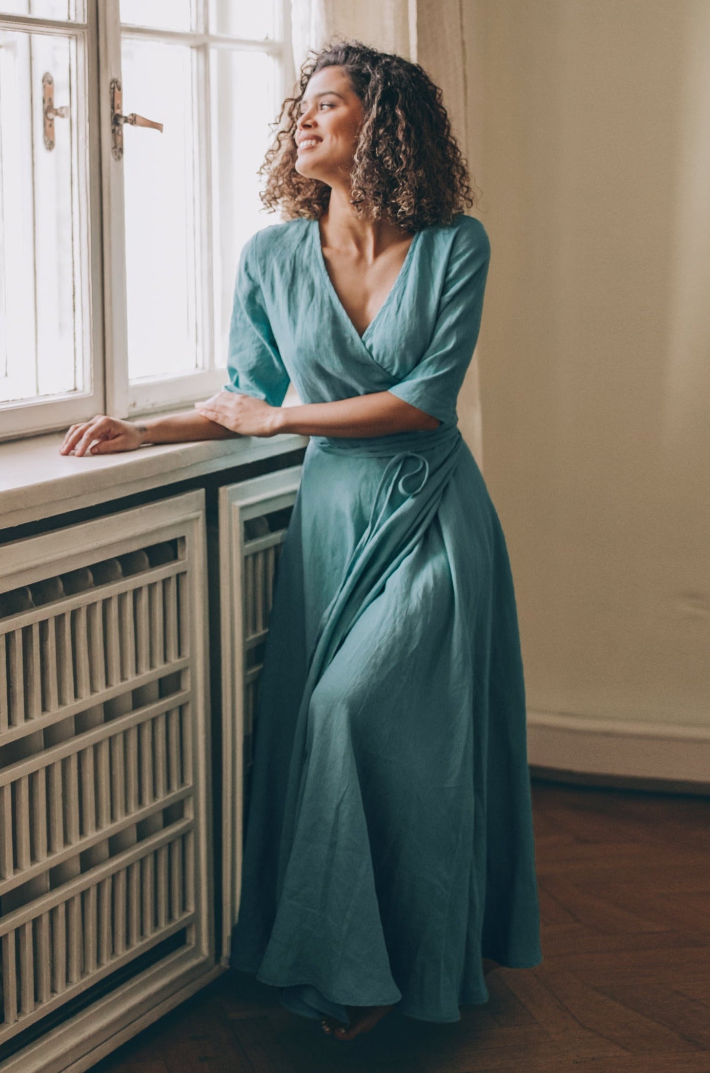 Linen Maxi Dress with Tie Waist & 3/4 Sleeve, S / White Linen Maxi Dress with Tie Waist & 3/4 Sleeve, S / White