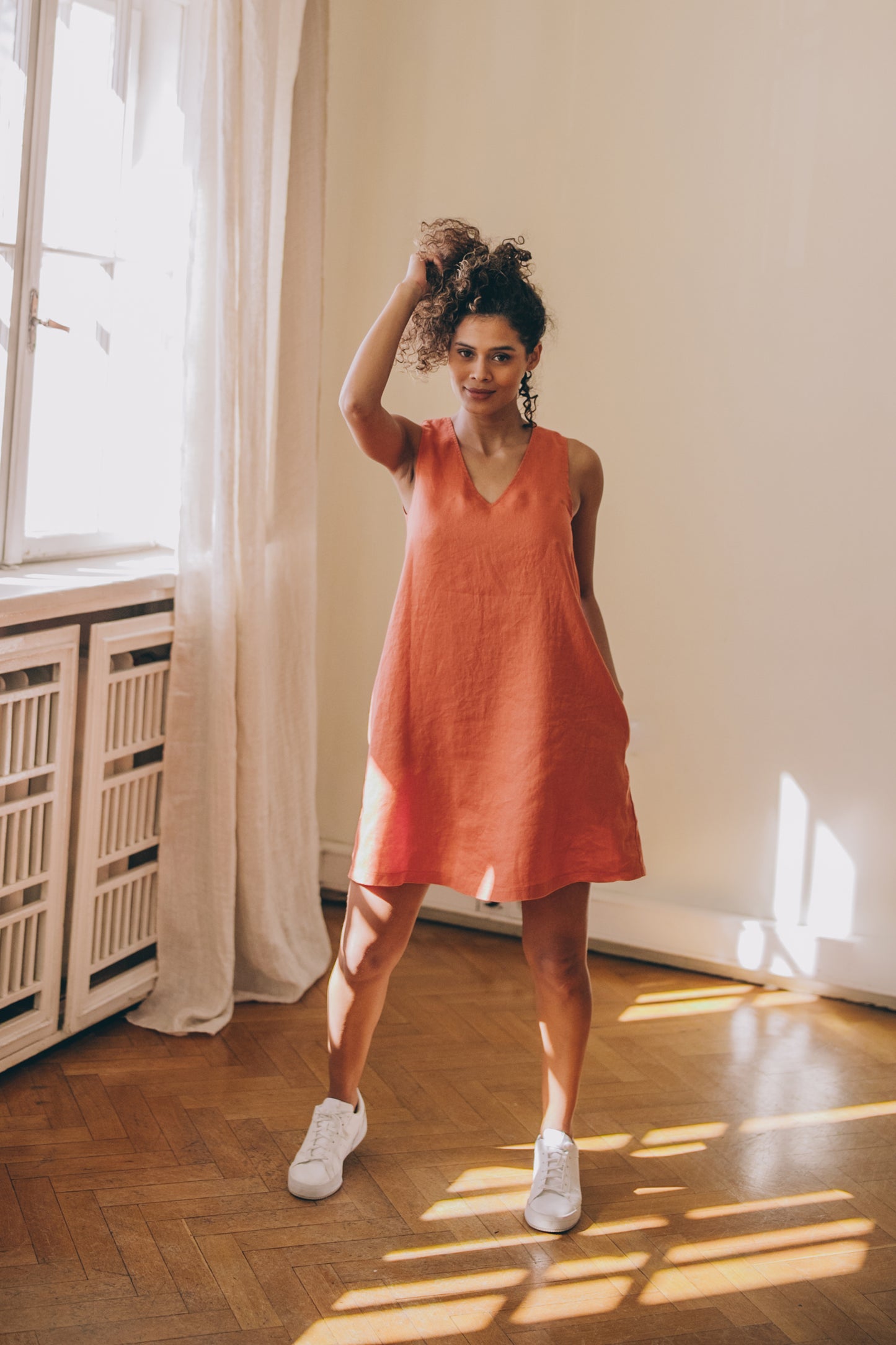 breezy linen dress Breezy linen dress NIDA in Black