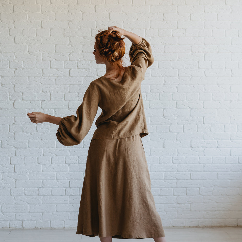 
                      
                        Heavyweight Linen Skirt with Pockets
                      
                    