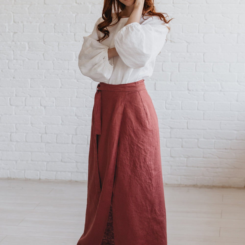 
                      
                        Heavyweight Minimalist Linen Skirt
                      
                    