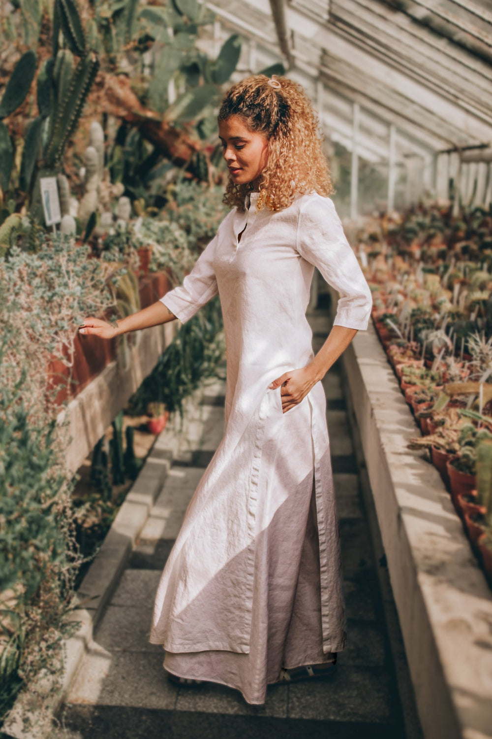 Summer Linen Tunic Dress, White Linen Shirt Dress, Linen Abaya Dress, Long Linen Tunic Top, Plus Size Linen Tunic, High Slit Tunic Dress, M / Blue Summer Linen Tunic Dress, White Linen Shirt Dress, Linen Abaya Dress, Long Linen Tunic Top, Plus Size Linen Tunic, High Slit Tunic Dress, M / Blue