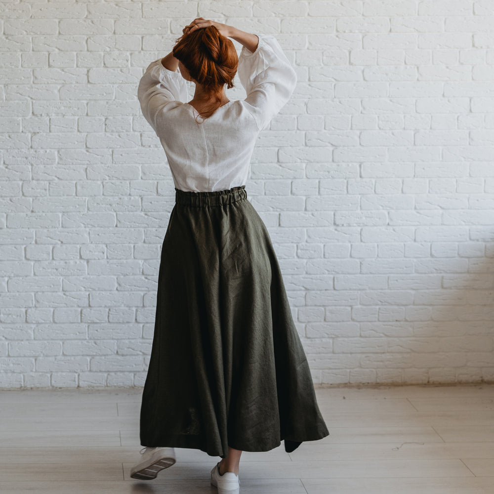 
                      
                        Heavyweight Linen Skirt with Pockets
                      
                    