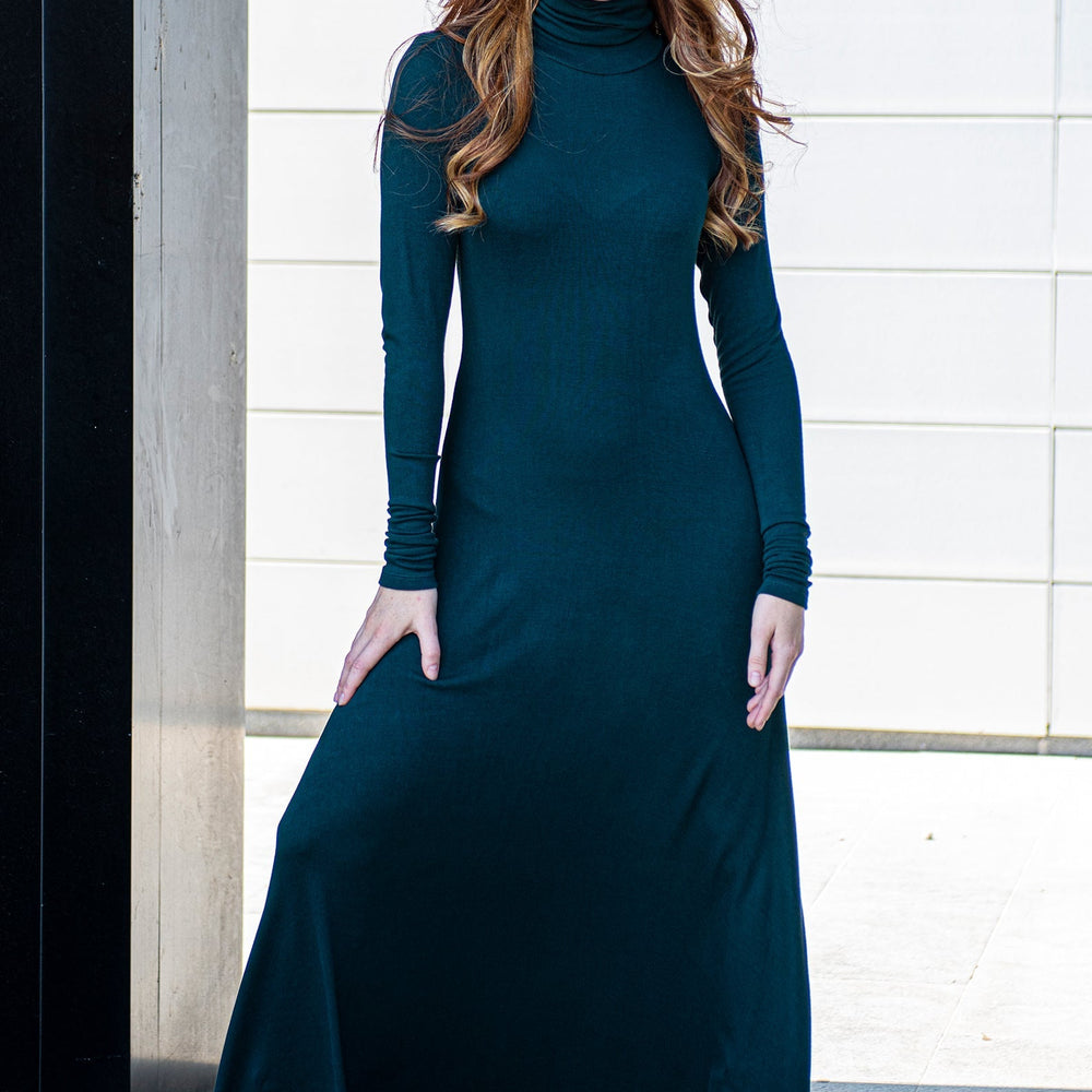 Cotton Maxi Turtleneck Dress, L / Black Cotton Maxi Turtleneck Dress, L / Black
