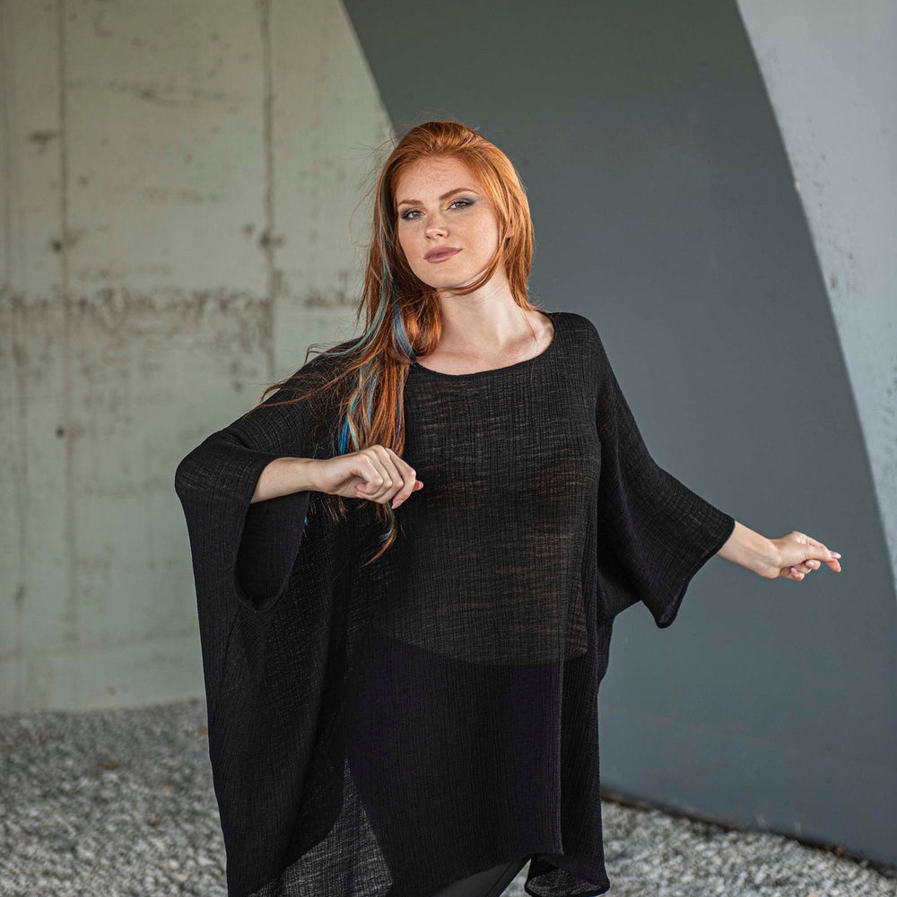 Flowy Black Tunic Top, VisibleArtShop