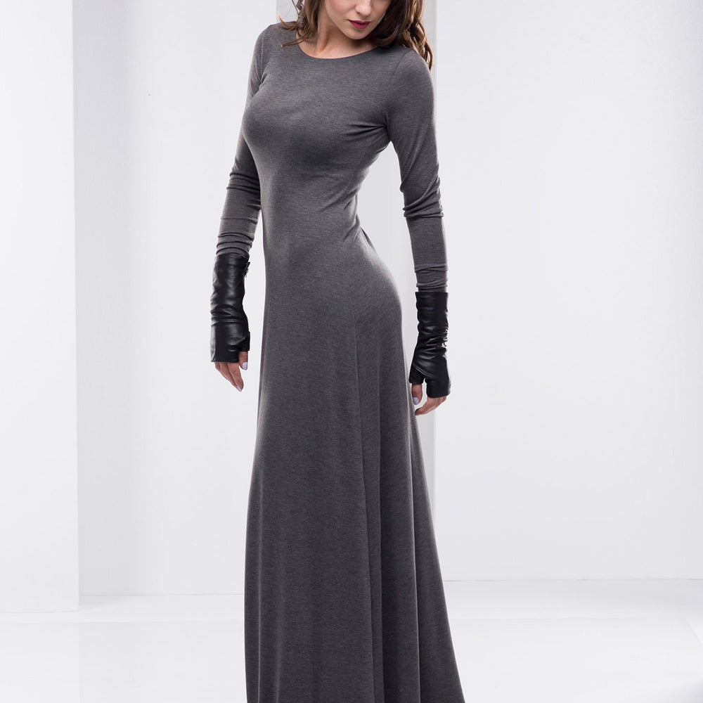 Minimalist Full Sleeve Maxi Dress - VisibleArtShop