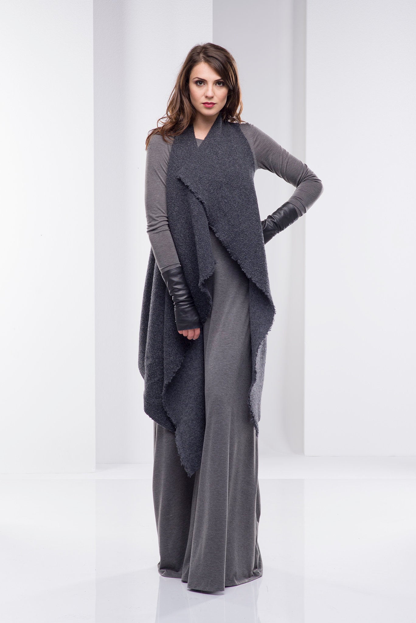 Minimalist Full Sleeve Maxi Dress, L / Gray