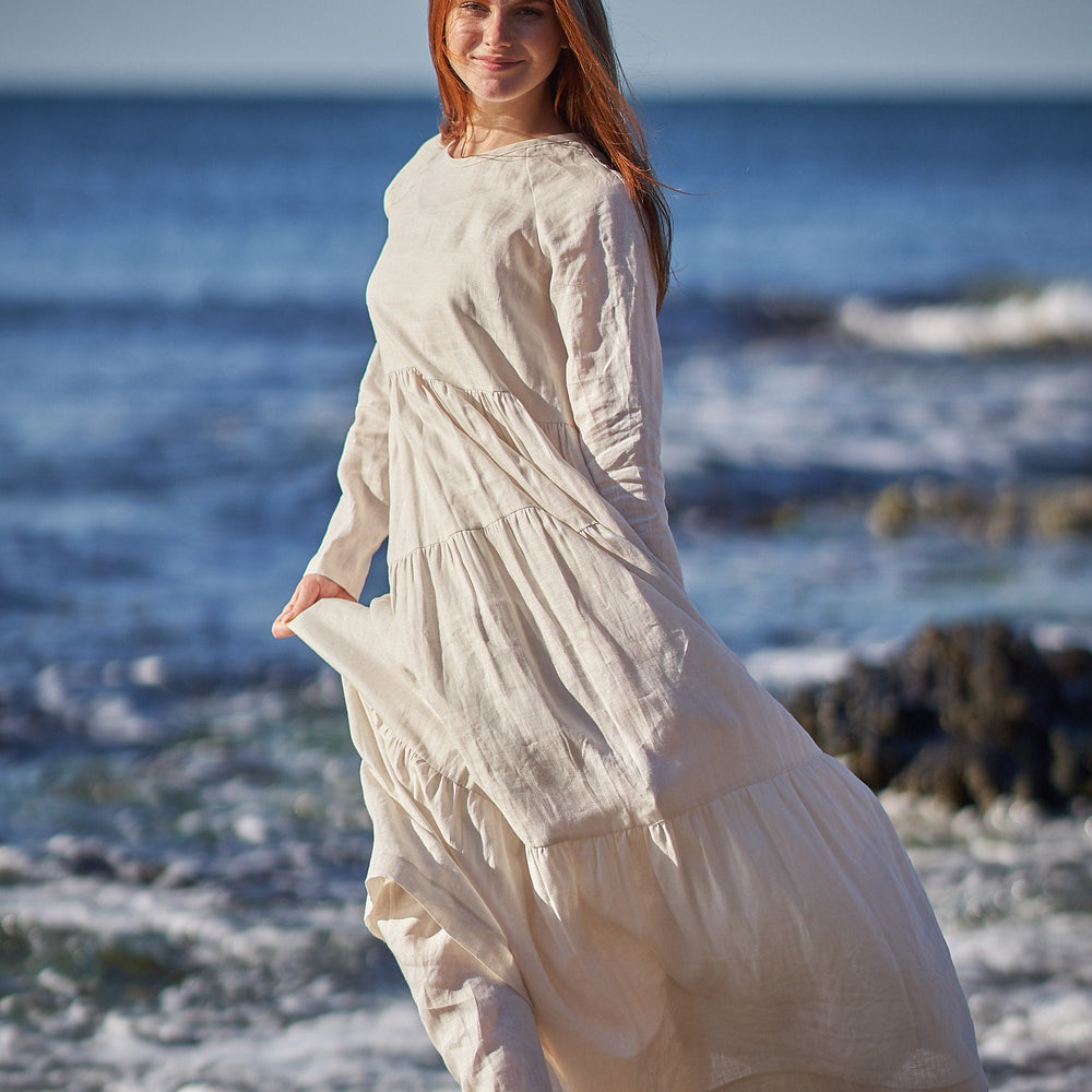 Linen Wedding Dress - Elegant Boho Bridal Gown in 100% Linen VisibleArtShop Linen Wedding Dress - Elegant Boho Bridal Gown in 100% Linen VisibleArtShop
